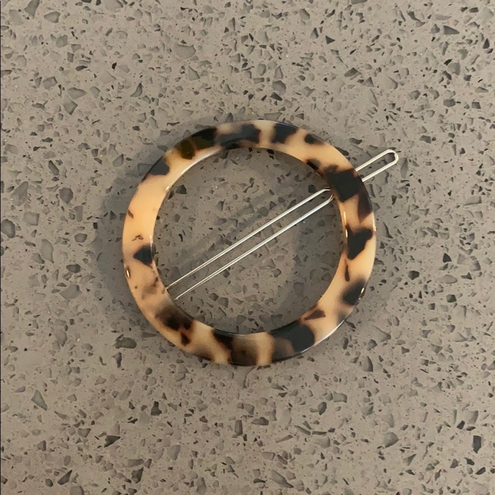Acetate Tortoise Shell Hair Clip - Picture 1 of 3